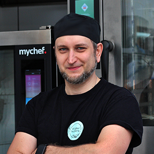 Adam Chojecki Zielony Talerzyk Adam Chojecki Zielony Talerzyk